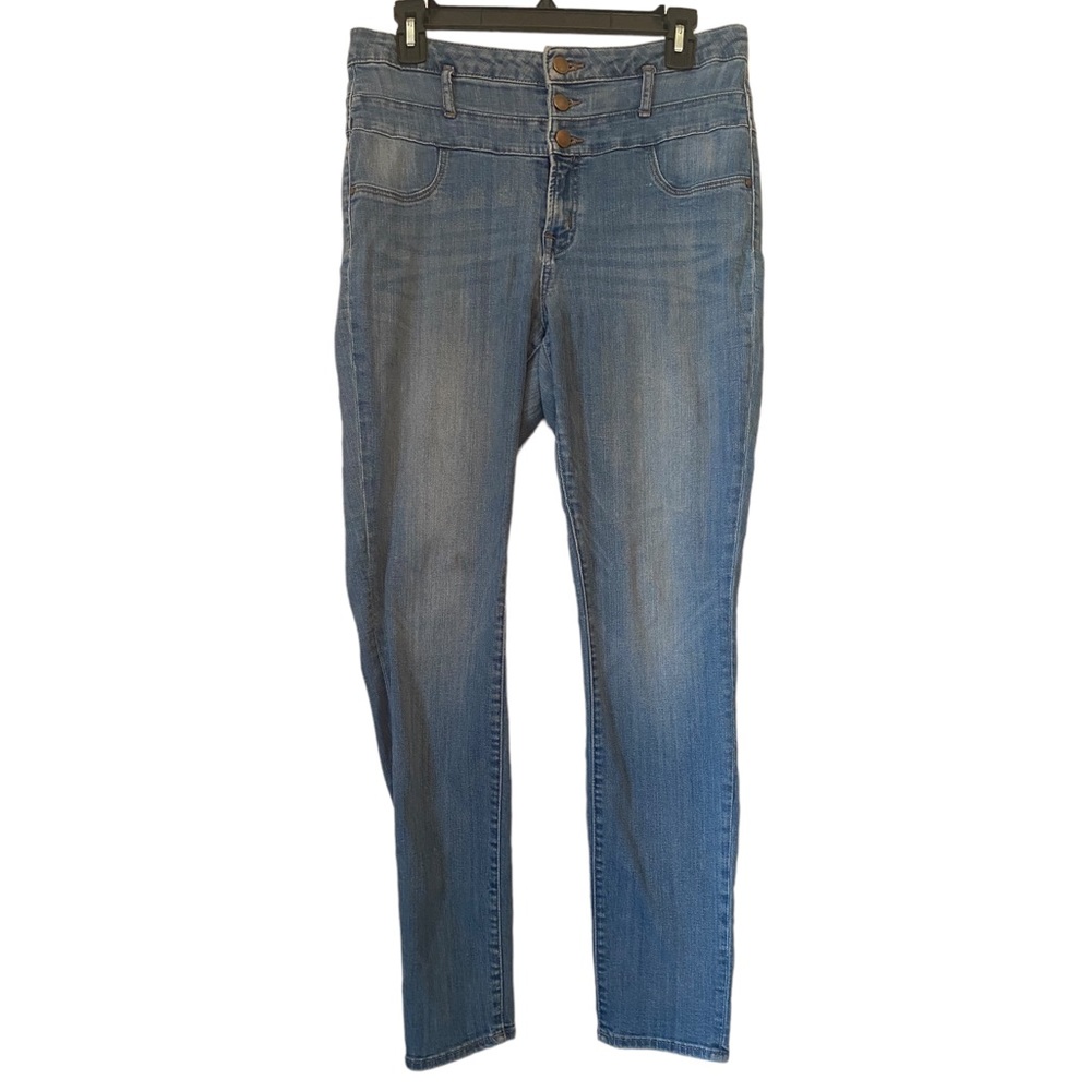 Refuge Skinny Fit Triple Button Denim Jeans